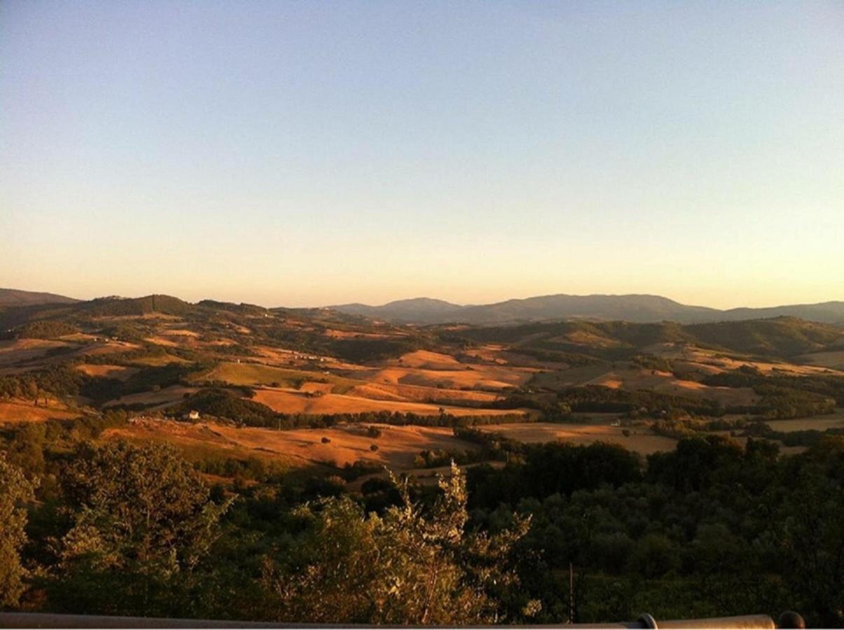 Podere Cerreto Casole dʼElsa Exteriér fotografie