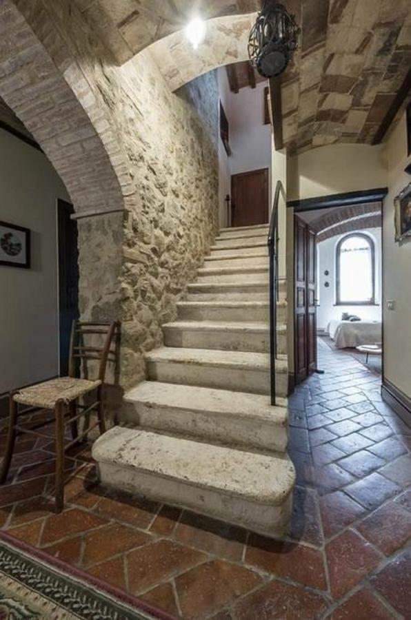 Podere Cerreto Casole dʼElsa Exteriér fotografie
